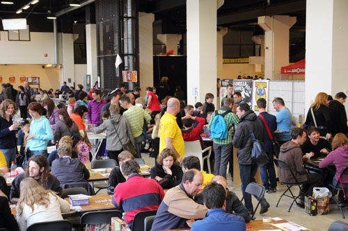een blik op de zaal