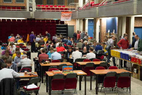 een blik op de rustige beurs van mei