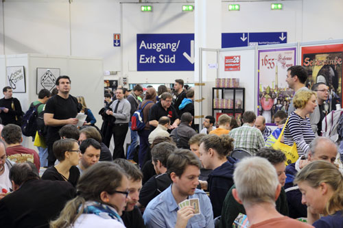 gevulde stands en hallen