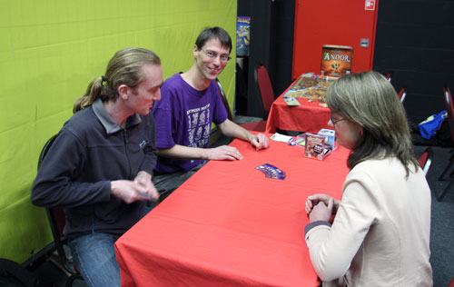 Richard de Rijk demonstreerde zijn 999 Games kaartspel Dieven